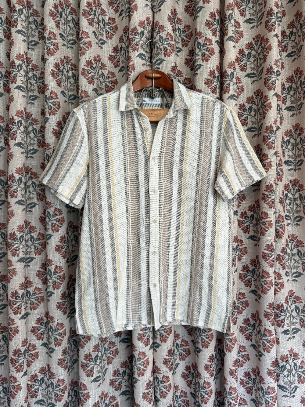 Men's Zara Striped Button Down Shirt Medium